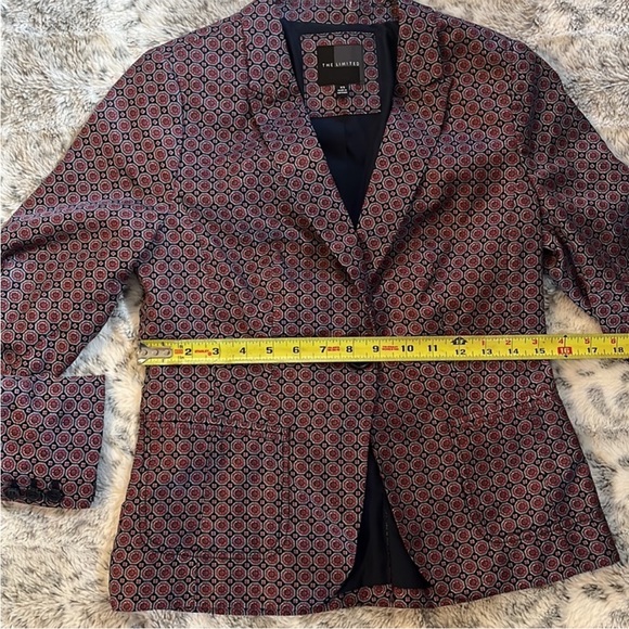 The Limited Fitted Women's Blazer XS Red and Navy Blue Geometric Print - Picture 7 of 8